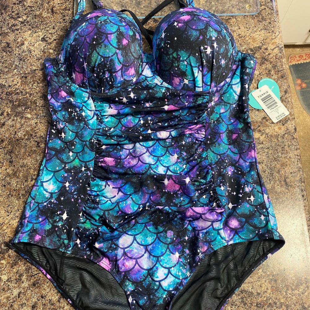 Torrid one piece fuller bust swimsuit